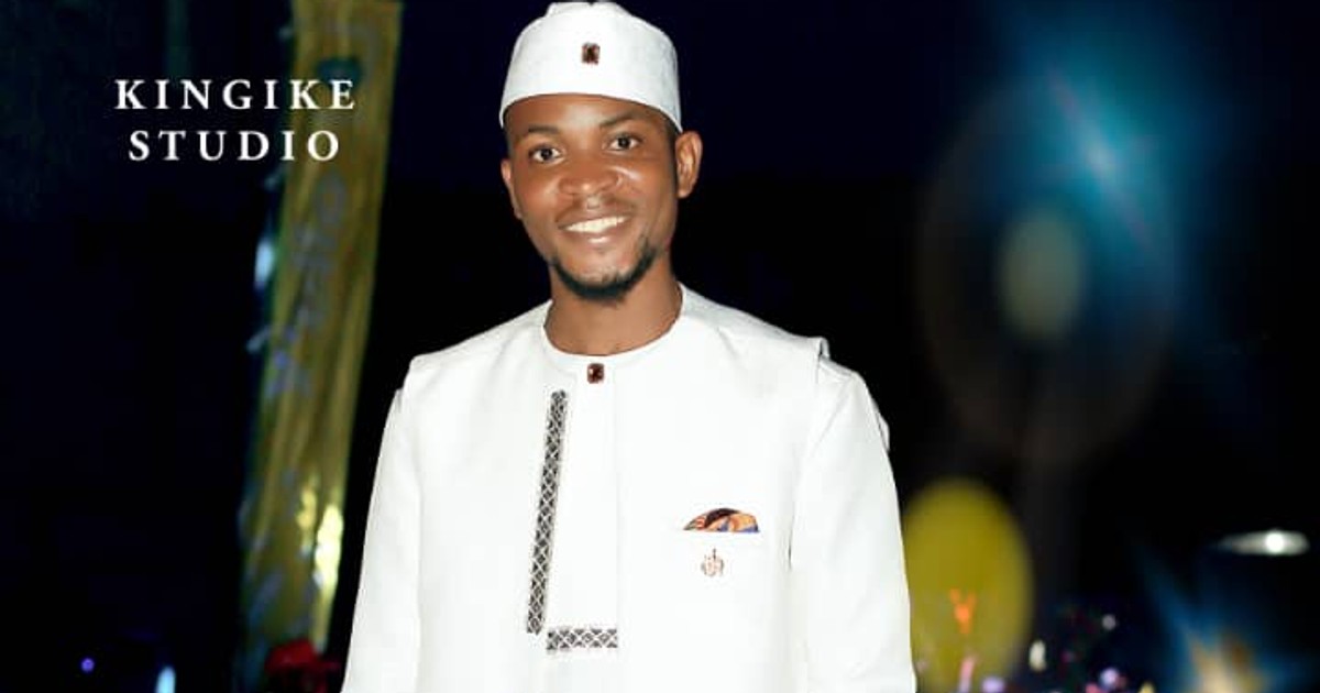 'Fashion shows sell more women than they sell clothes' - Van Calebs laments - Vimarsana News