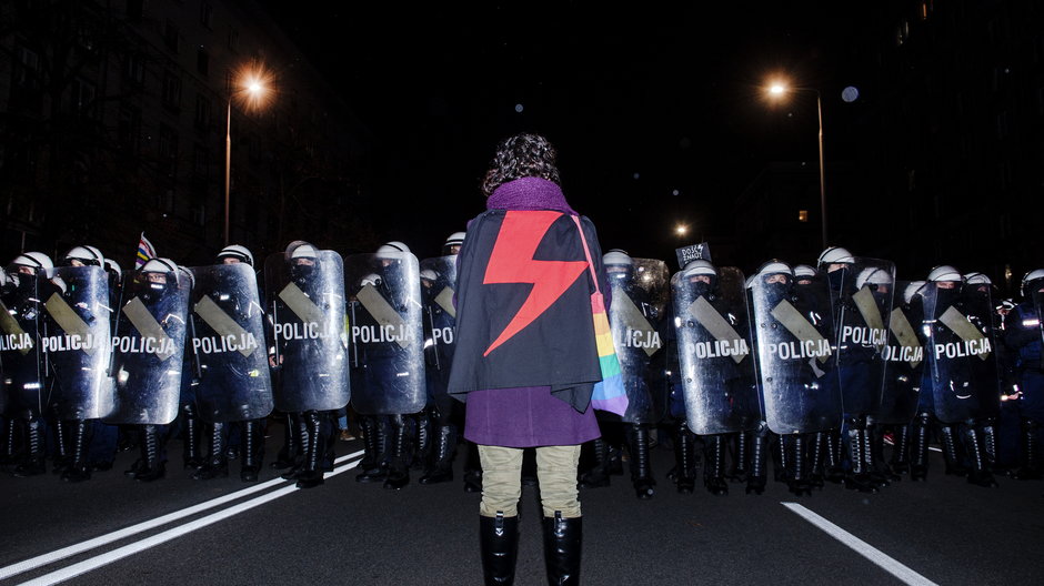 Protest Strajku Kobiet w Warszawie w listopadzie 2020 r.