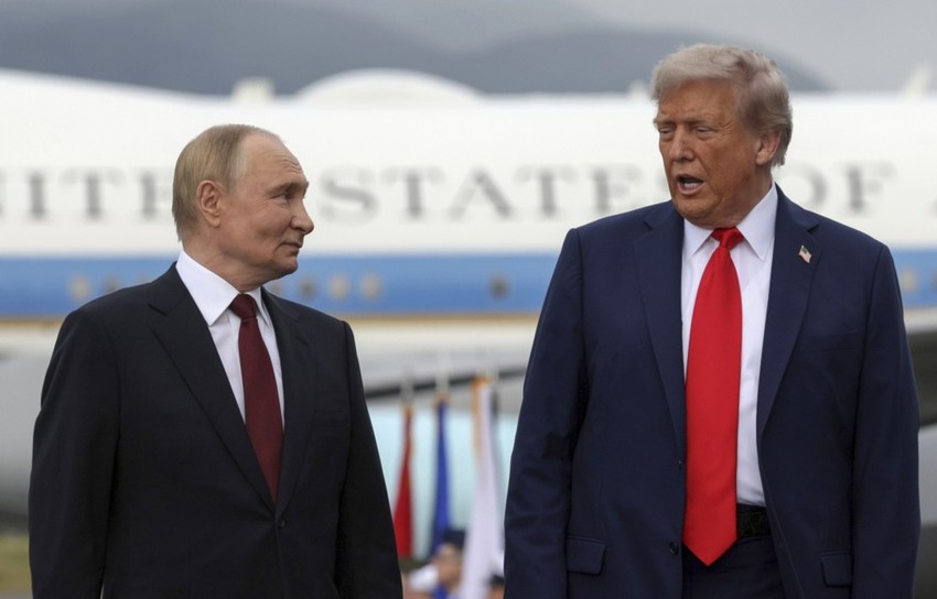 Vladimir Putin i Donald Tramp na Aljasci 15. avgusta 2025.