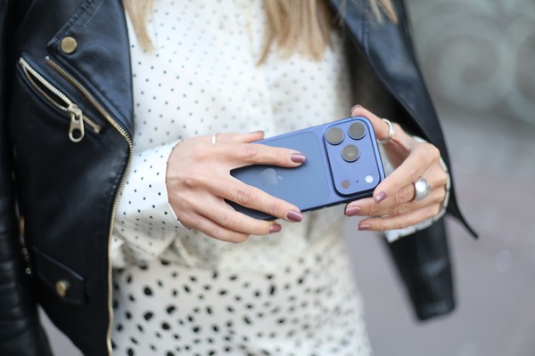 Kreće prijava za novu pomoć države od 10.000 dinara za decu do 16 godine