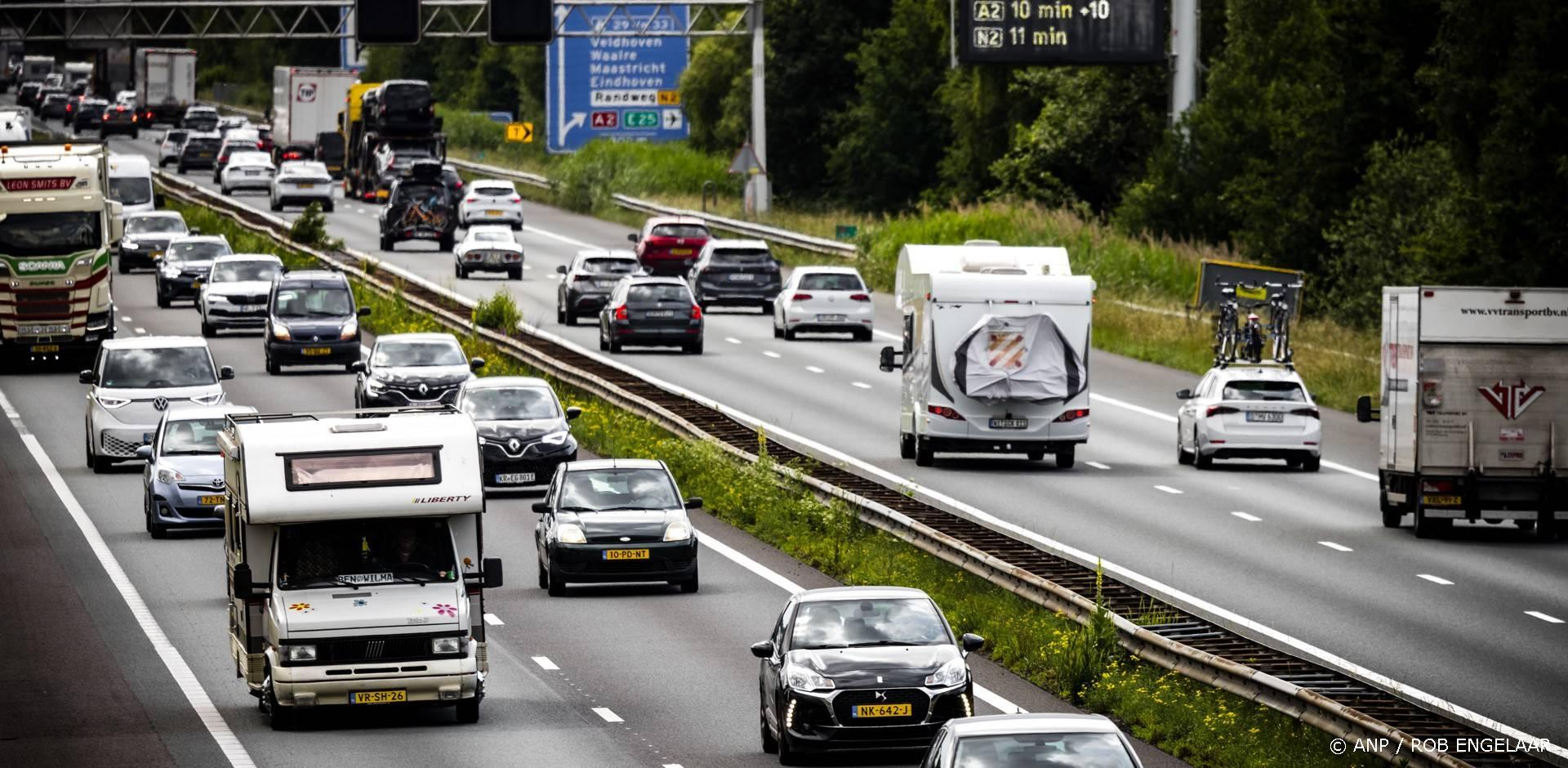 Zomervakantie files: ANWB waarschuwt voor drukte A2 A27
