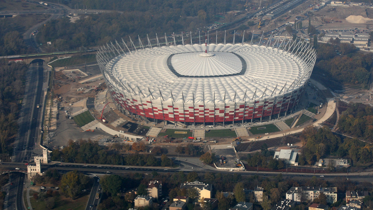 Największe zdjęcie panoramiczne w Polsce ma powstać w środę na Stadionie Narodowym w Warszawie podczas meczu piłkarskiego reprezentacji Biało-Czerwonych z Portugalią.