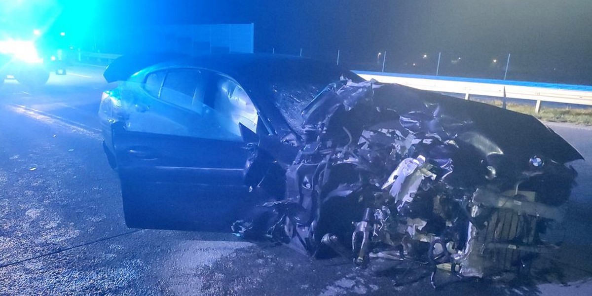 Tragedia na A1. Tak wyglądało auto ofiar wypadku, gdy opanowano pożar.