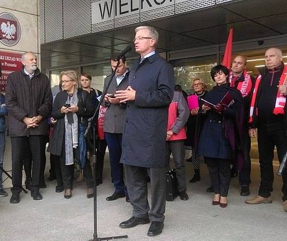 Jacek Jaśkowiak na proteście nauczycieli