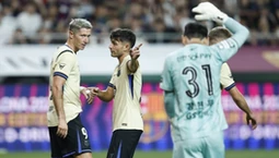 Robert Lewandowski rozpoczął strzelaninę. 10 goli w meczu Barcelony