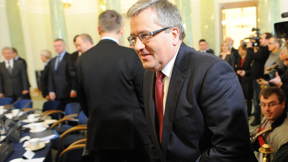 Prezydent Bronisław Komorowski zapowiedział, że w sprawie przygotowań Polski do przyjęcia euro spotka się z kierownictwem Narodowego Banku Polskiego, Radą Polityki Pieniężnej oraz partiami politycznymi.