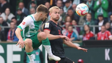 Bayern kolejny tydzień spędzi na fotelu lidera Bundesligi