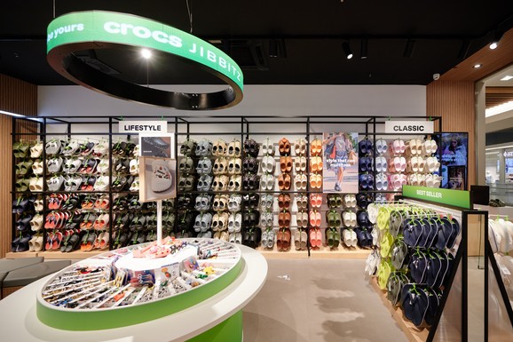 Otvorena nova Crocs prodavnica u Ušće Shopping Centru