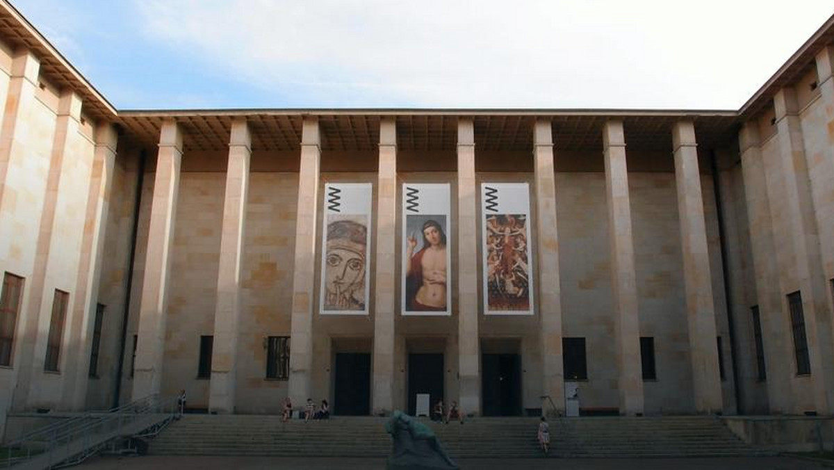 Ponad 200 dzieł zakupionych, podarowanych muzeum i odzyskanych znajdzie się na nowej wystawie "Bezcenne. Nabytki Muzeum Narodowego w Warszawie". Wernisaż odbędzie się 16 listopada. Pokaz dla publiczności - od 17 listopada.