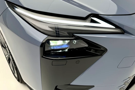 345 aut sprzedali w ciemno. Cena? Nowy silnik 6. generacji hitem w Polsce