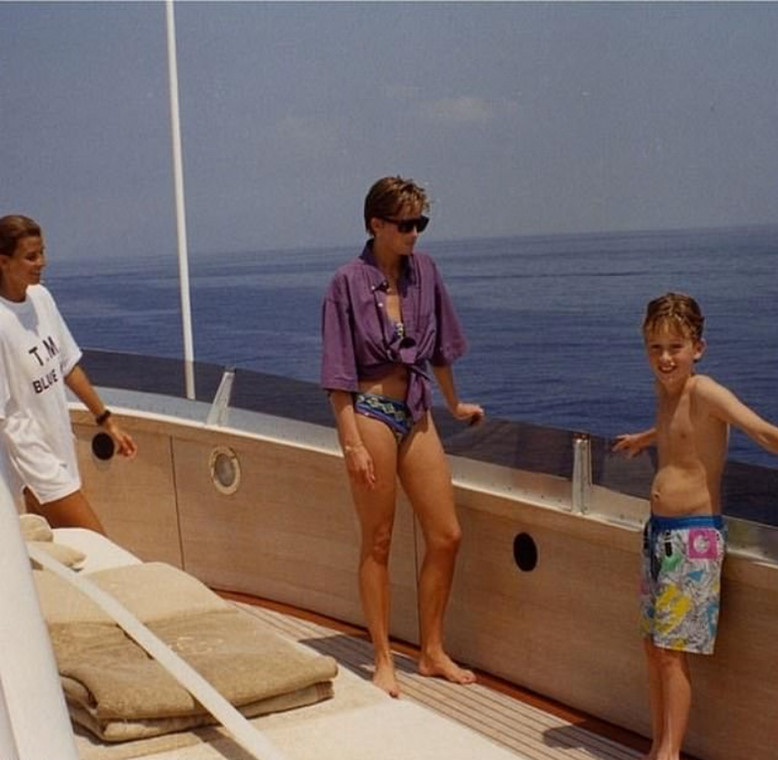 Księżna Diana na niepublikowanych zdjęciach podczas wakacji w 1990 roku