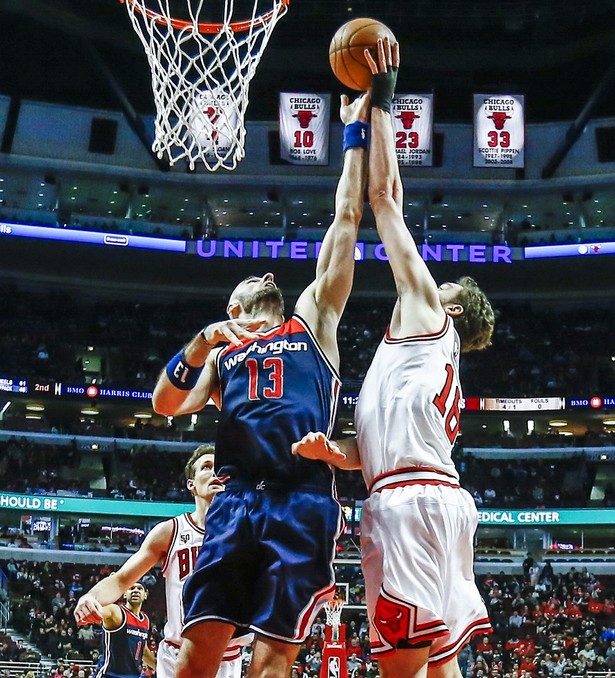 Liga NBA: Porażka Wizards w Chicago. 8 punktów Gortata