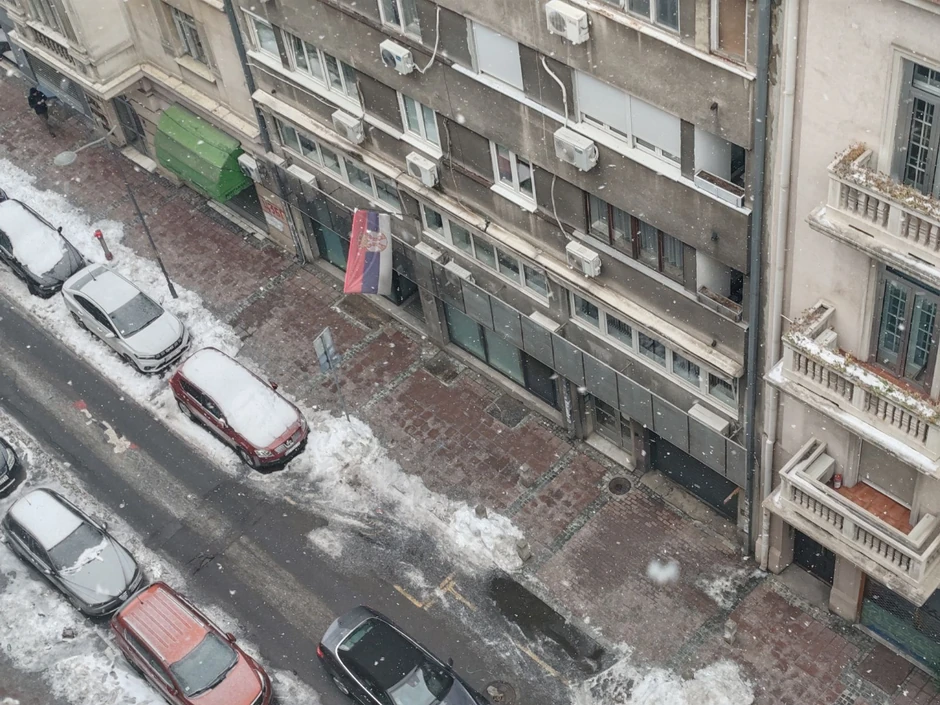 Provejava sneg u Beogradu