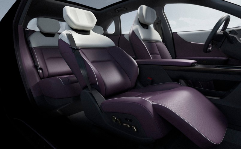 Nowa Mazda EZ-60