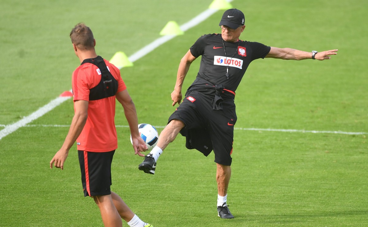 Euro 2016: Burze i rzęsisty deszcz w Nicei, ale dla kadry Nawałki w niedzielę ma zaświecić słońce