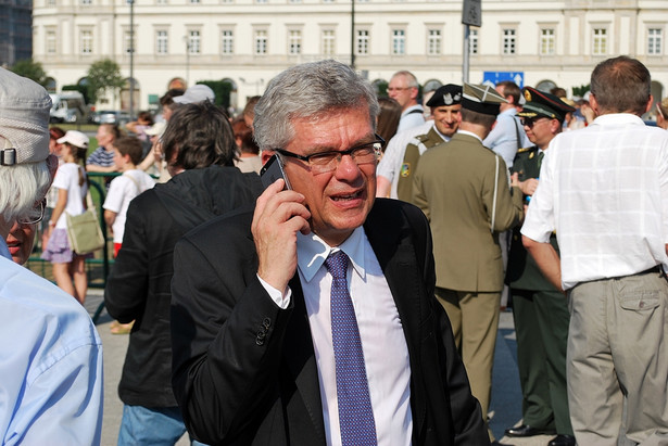 Schetyna: PiS prawdopodobnie wystawi w Warszawie marszłka Karczewskiego