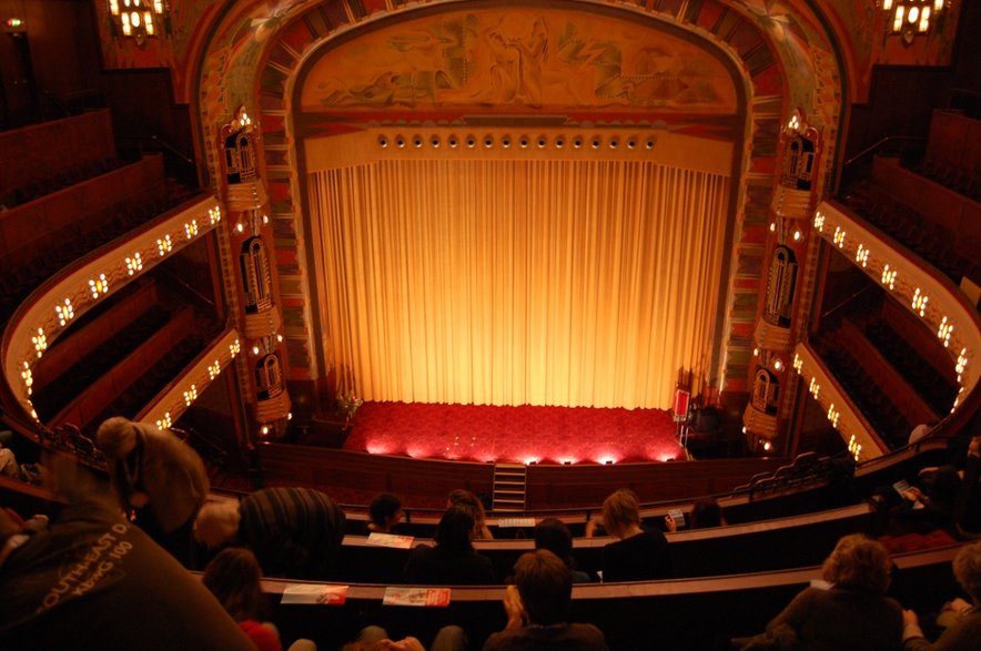 Elegancki teatr Pathé Tuschinski uważany jest za jeden z najpiękniejszych na świecie.