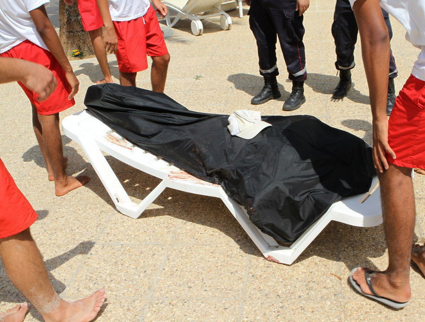 Zdjęcia po zamachu w Tunezji