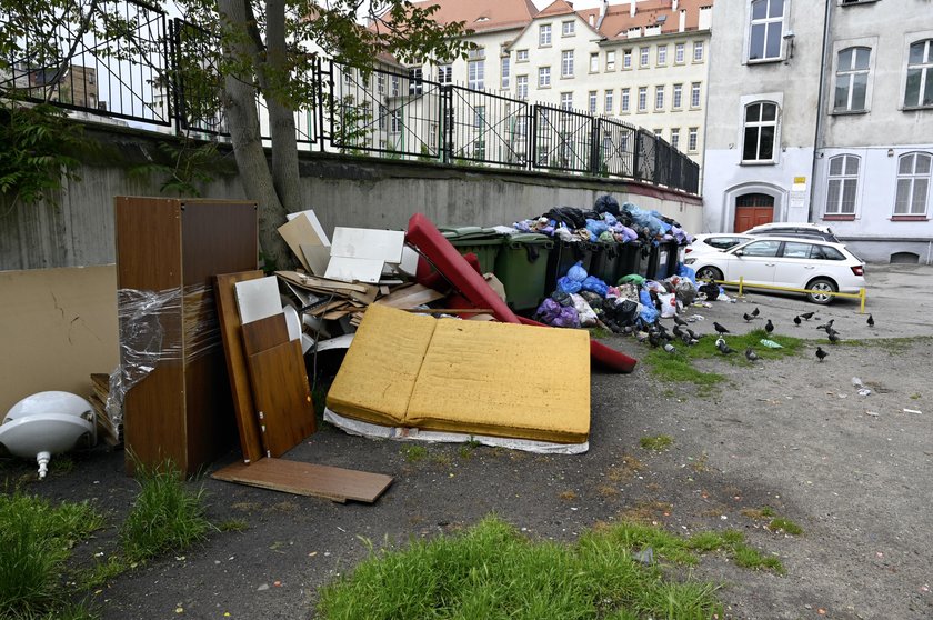 Niektóre wrocławskie podwórka przerażają