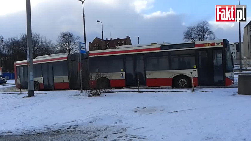 Fuj! Takie autobusy w weekend wożą ludzi