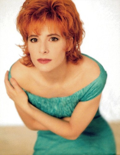 Mylène Farmer z lat 90.