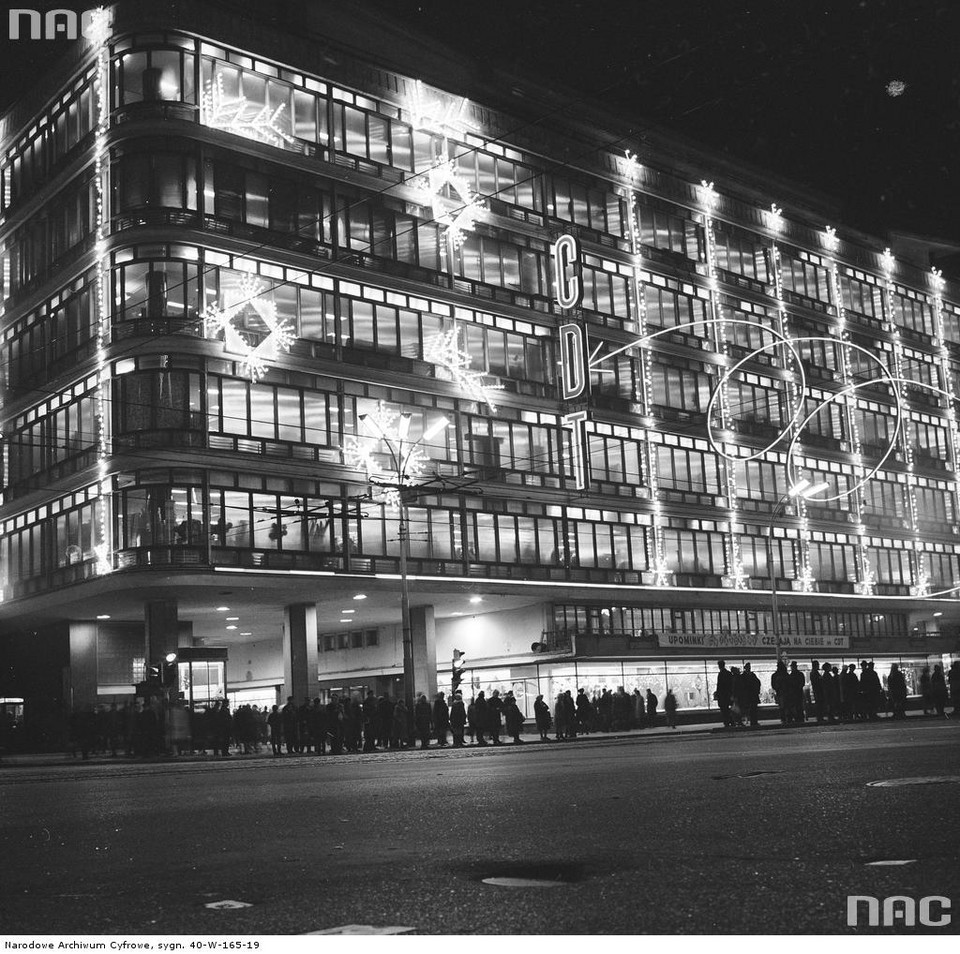 Centralny Dom Towarowy, 1969. Fot. NAC