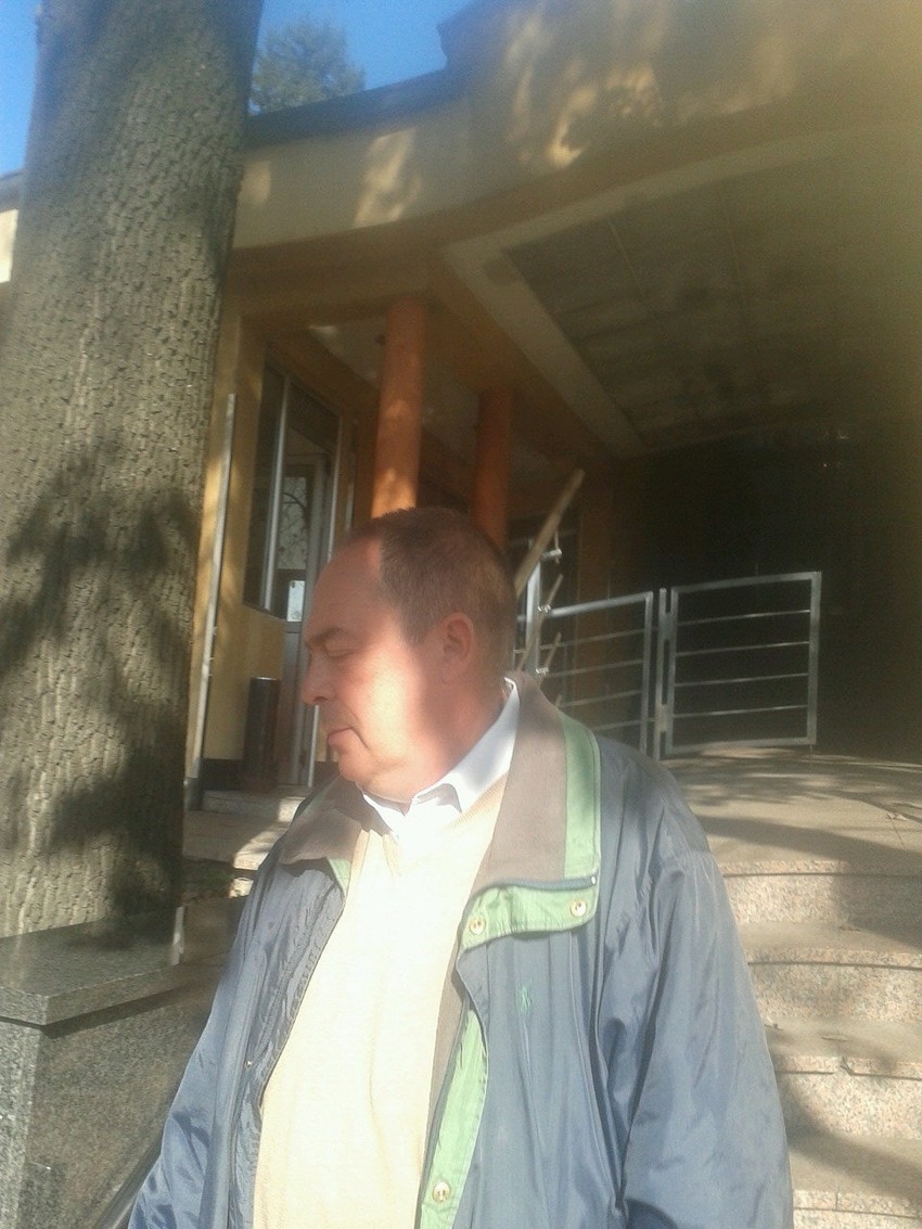 Branko Crni ispred sudnice