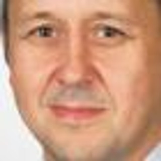 'Rozdzielenie zawodu adwokata i radcy prawnego jest niepotrzebne i sztuczne'