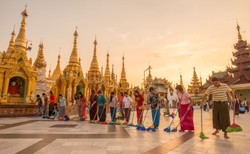 Birma: Walka rebeliantów z juntą. 45 tys. osób zmuszonych do ucieczki