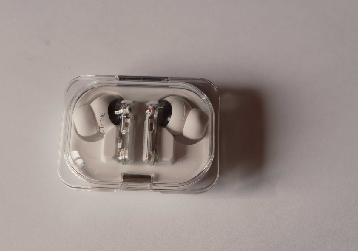 Nothing Ear(a)