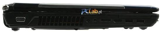 Z lewej strony mamy: D-sub, wylot systemu chłodzenia komputera, FireWire, eSATA, HDMI, 2x USB