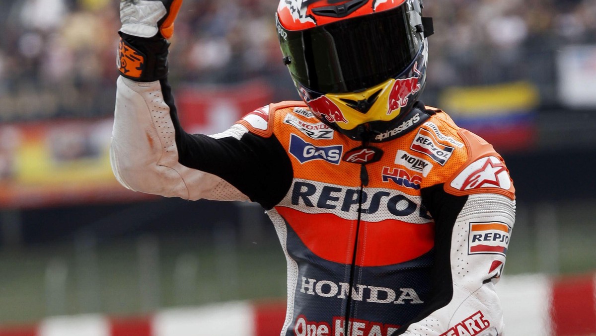 Casey Stoner wygrał Grand Prix Katalonii, piątą rundę motocyklowych MŚ MotoGP. Triumfując po raz trzeci w tym sezonie, australijski zawodnik zespołu Repsol Honda umocnił się na drugim miejscu w klasyfikacji generalnej.