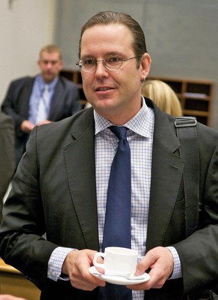 Kryzysowa fala zalewa Szwecję