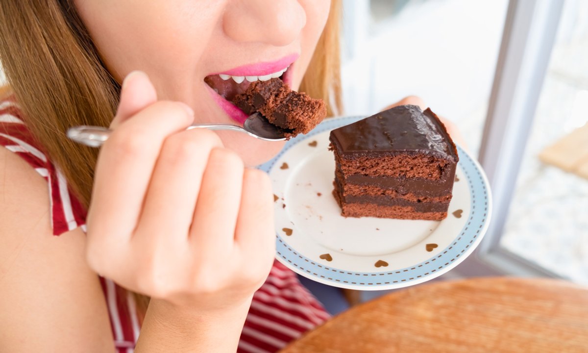 Lekarz mówi, co się zmieni, gdy odstawimy cukier. Zmiany na twarzy już po dwóch tygodniach