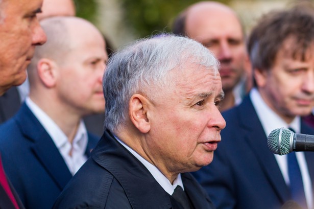 Jarosław Kaczyński: Obecna władza zawiera transakcje z grupami nacisku