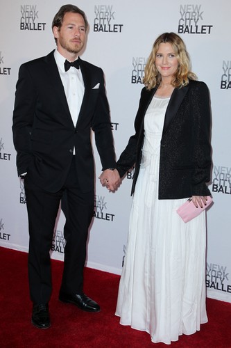 Drew Barrymore z partnerem