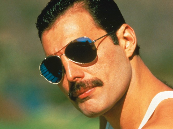 Freddie Mercury (1946 - 1991)