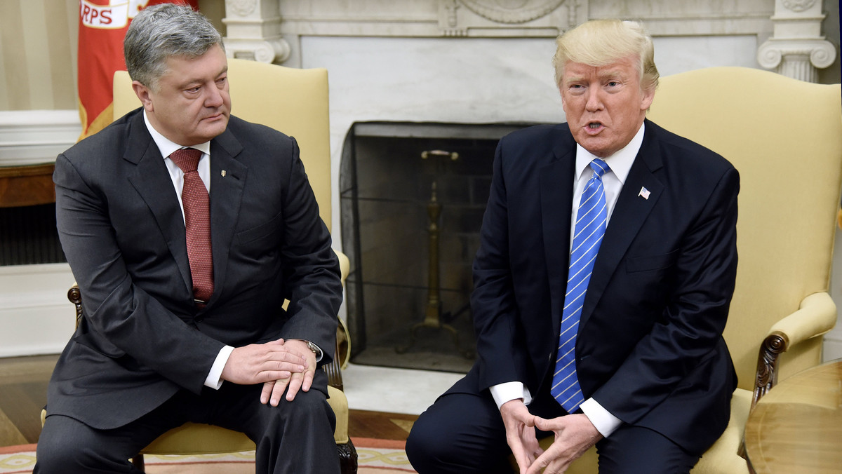 Stany Zjednoczone ogłosiły rozszerzenie na kolejnych 38 podmiotów sankcji nałożonych na Rosję za jej działania na Ukrainie. Decyzję podano do wiadomości w dniu wizyty w Waszyngtonie prezydenta Ukrainy Petra Poroszenki.