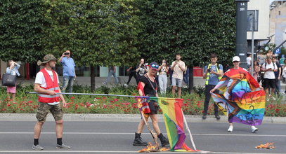 Parada Równości przeszła ulicami Warszawy. Wśród maszerujących chrześcijańska organizacja. Były też zatargi