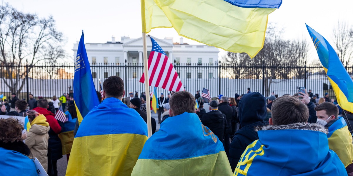 Marsz przed Białym Domem przeciwko „trwającej od ośmiu lat rosyjskiej wojnie we wschodniej Ukrainie”.