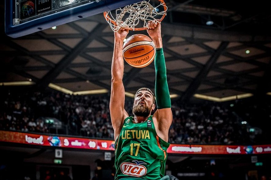 Jonas Valanciunas (fot. FIBA.com)