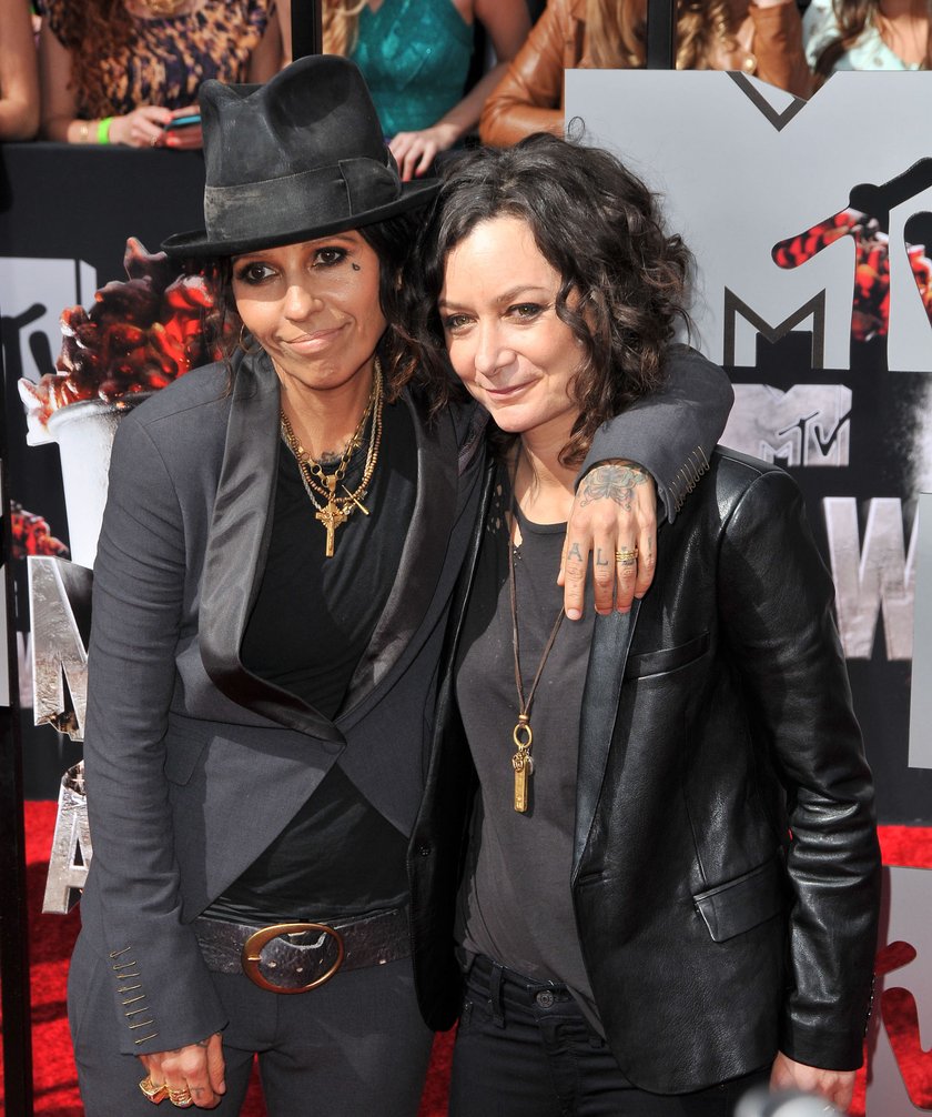 Linda Perry i Sara Gilbert