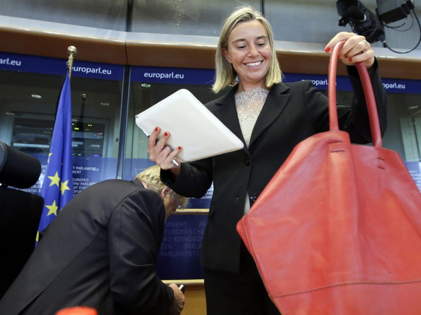 Mogherini poradzi sobie z unijną dyplomacją? "Zatęsknimy za Ashton"