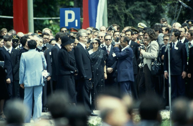Indira Gandi na Titovoj sahrani