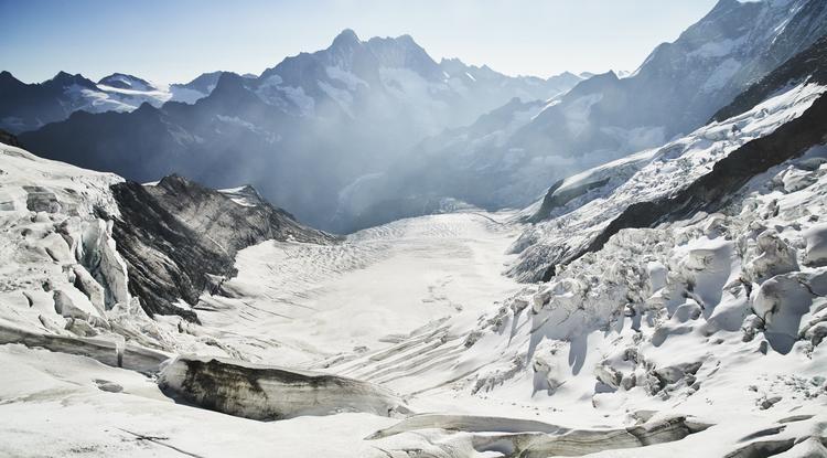 Svájci Alpok: Guggi gleccser