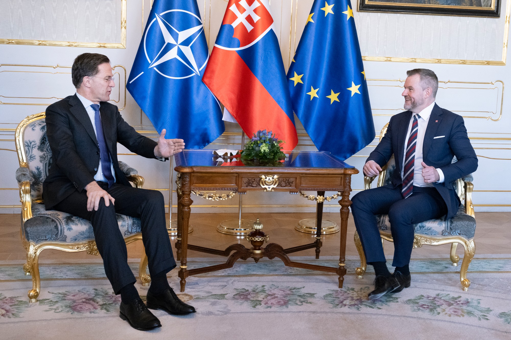 Generálny tajomník NATO Mark Rutte a prezident SR Peter Pellegrini.