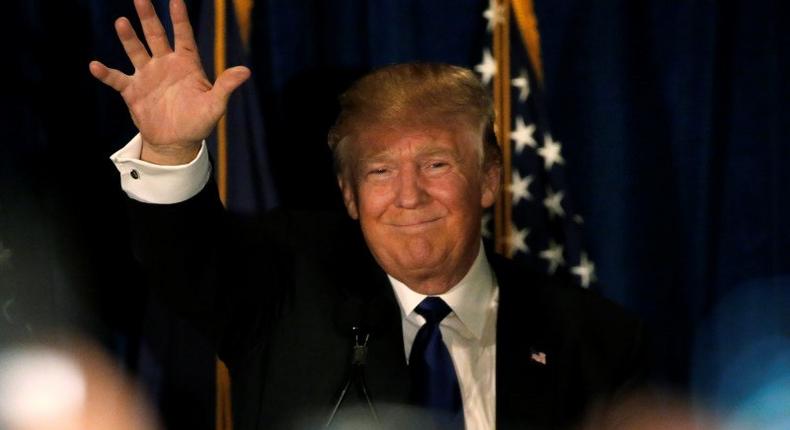 Trump shows his U.S. presidential bid is no mere publicity stunt