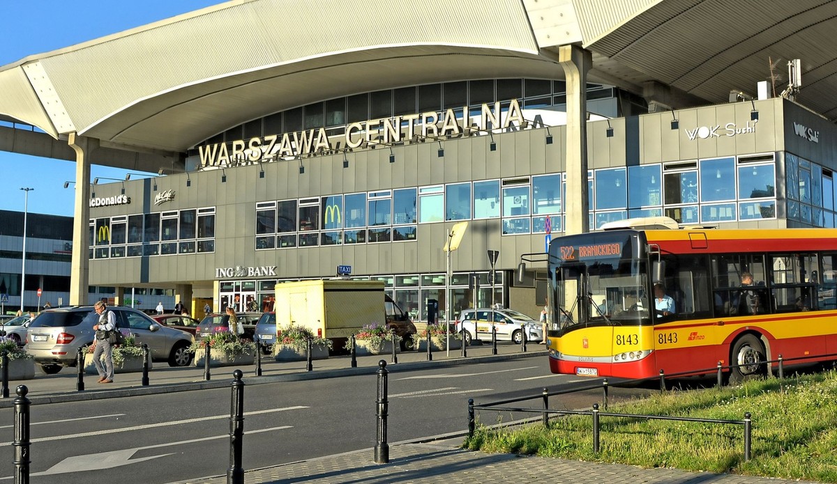 Autobus na ulicach Warszawy