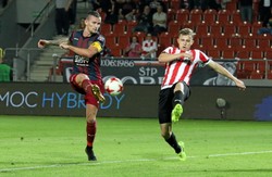 Ekstraklasa: Cracovia odbiła się od dna. Pogoń szósty raz z rzędu bez zwycięstwa