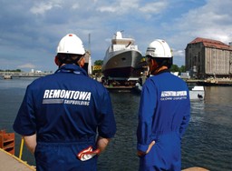 Stocznie wypłynęły na powierzchnię